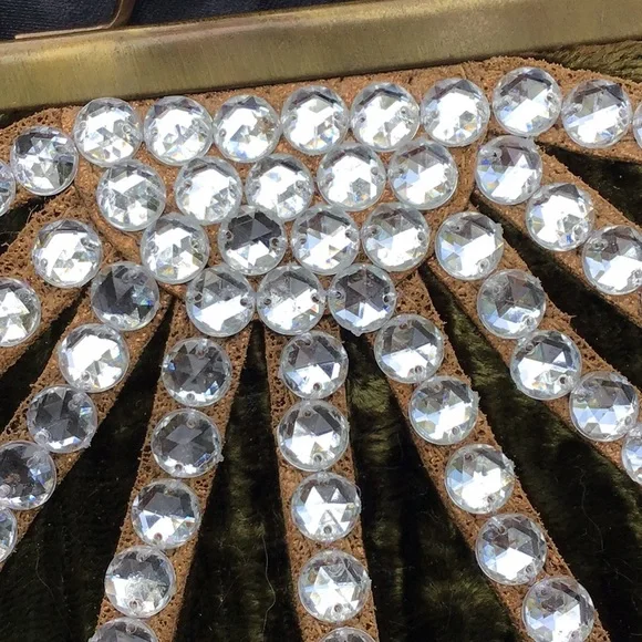 💋Exquisite💚green velvet & rhinestones💎clutch by Betsey Johnson - Picture 7 of 14